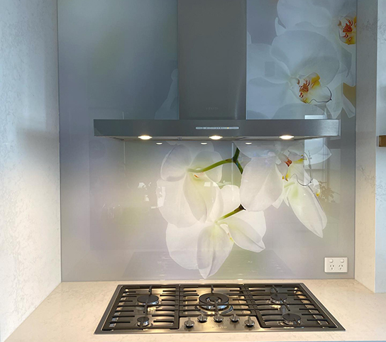 Printed glass splashback